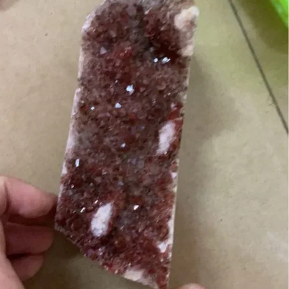 Red Phantom Quartz Tower - Picture 2 of 2